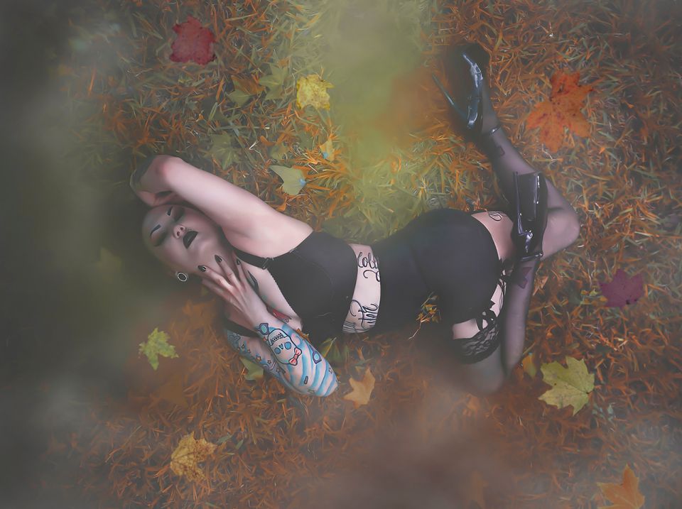 Leslie VanLovelace Photography by Stitched Bunny Photography Leslie VanLovelace Photography by Stitched Bunny Photography